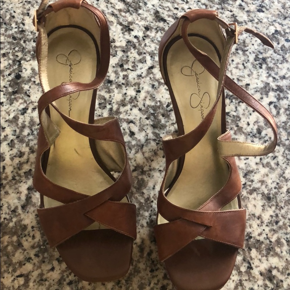 Jessica Simpson platform shoes